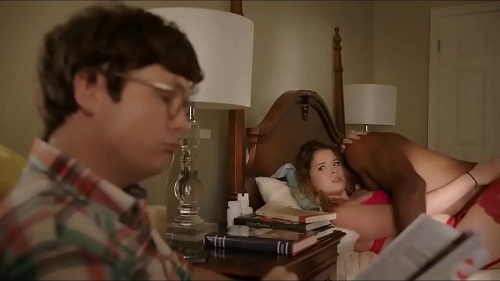 مقاطع سكسي ديوث اخ اخته تتناك امامه بزب زنجي اسود كبير